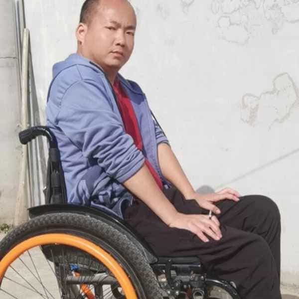 37岁岁陕西单身帅哥 - 毕节吉缘网
