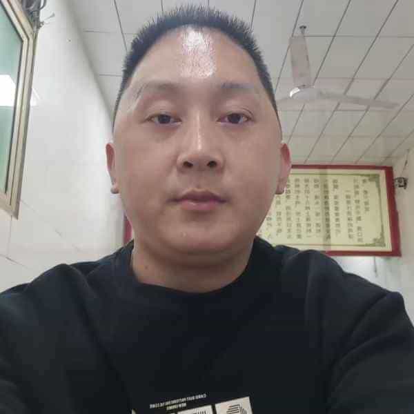 37岁岁陕西单身帅哥 - 毕节吉缘网